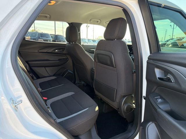 Used 2025 Chevrolet TrailBlazer LT AWD/4WD image 26