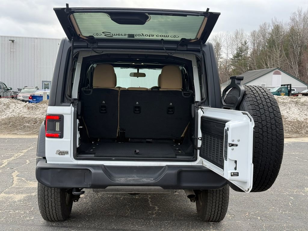 Used 2022 Jeep Wrangler Unlimited Sport S image 4