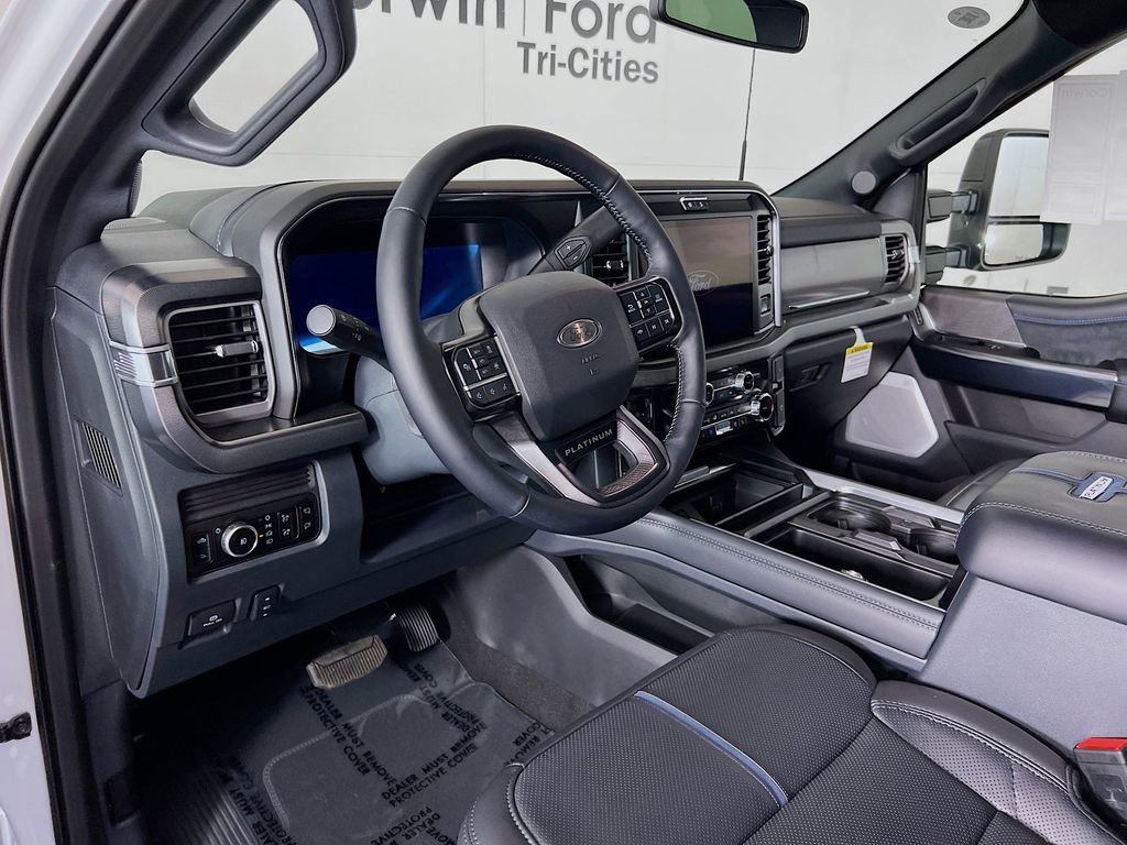 New 2025 Ford F350 Platinum video 3