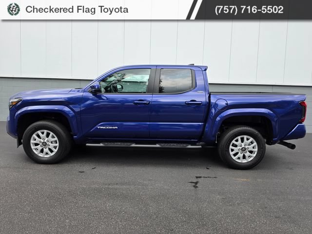 Used 2025 Toyota Tacoma SR5 AWD/4WD image 3