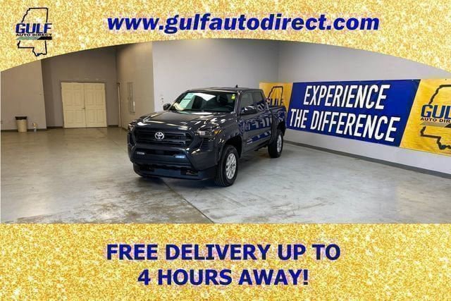 Used 2025 Toyota Tacoma SR5 AWD/4WD image 4