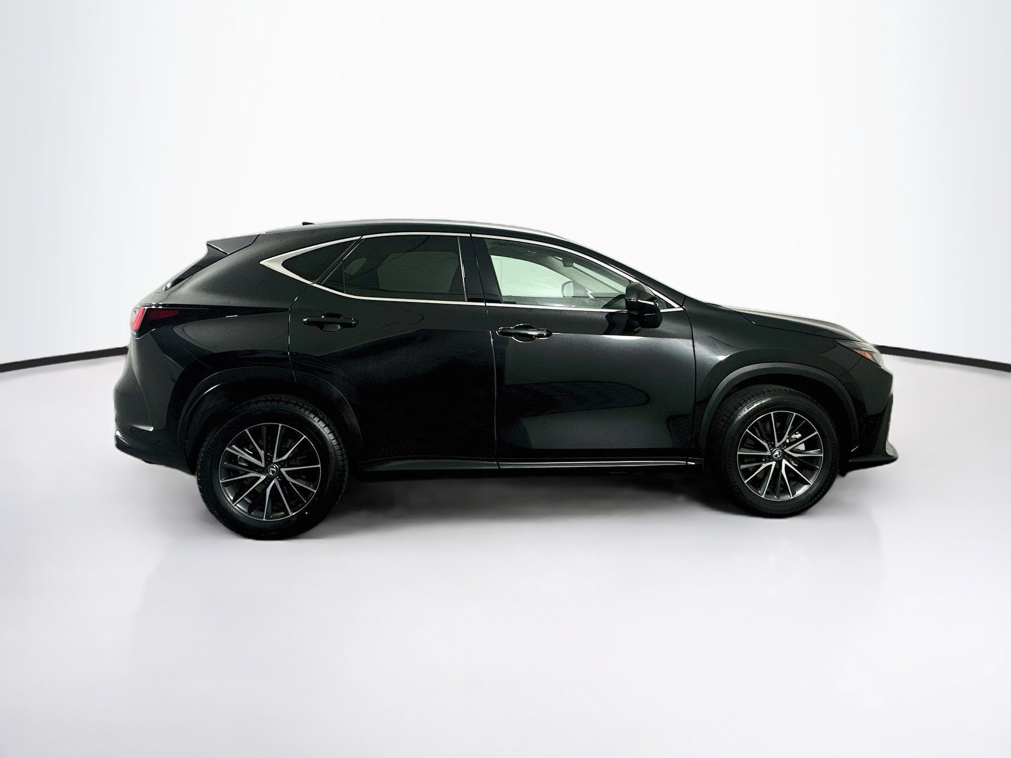 Used 2024 Lexus NX 350 AWD w/ Cold Area Package image 10