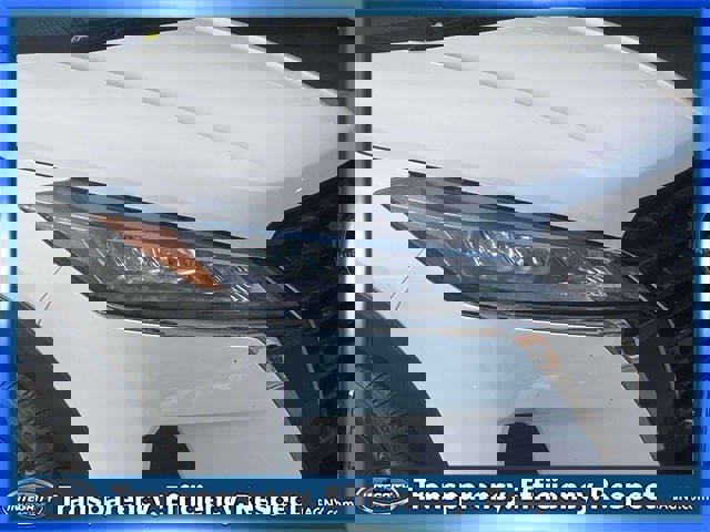 Used 2024 Nissan Kicks SR image 10