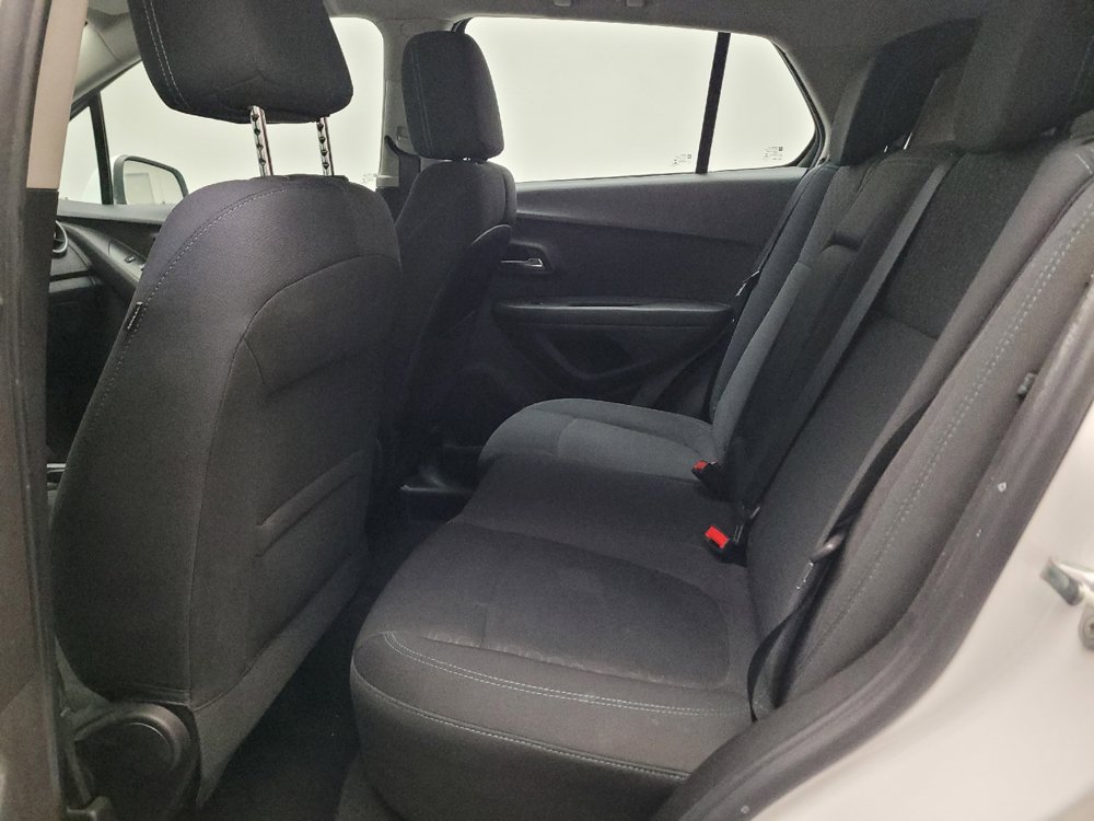 Used 2016 Chevrolet Trax LS FWD image 18