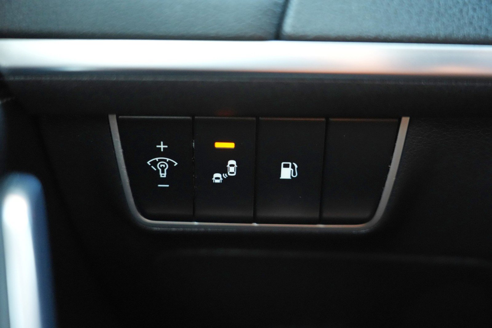 Used 2019 Kia Stinger AWD/4WD image 16