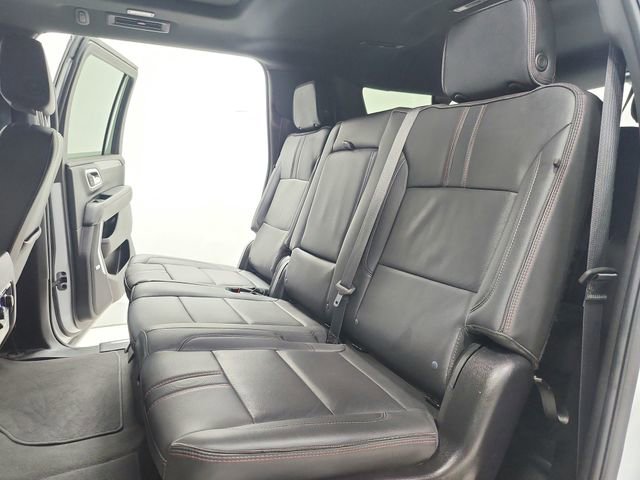 Used 2024 Chevrolet Suburban RST w/ Luxury Package AWD/4WD image 43