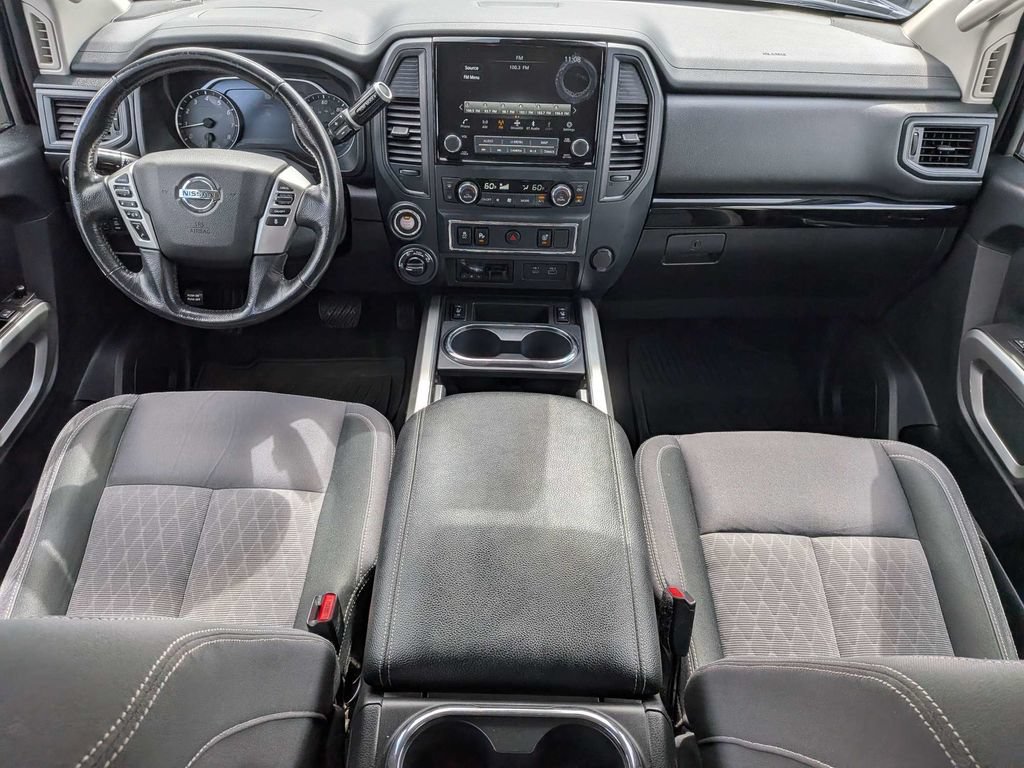Used 2022 Nissan Titan SV w/ SV Convenience Package AWD/4WD image 13