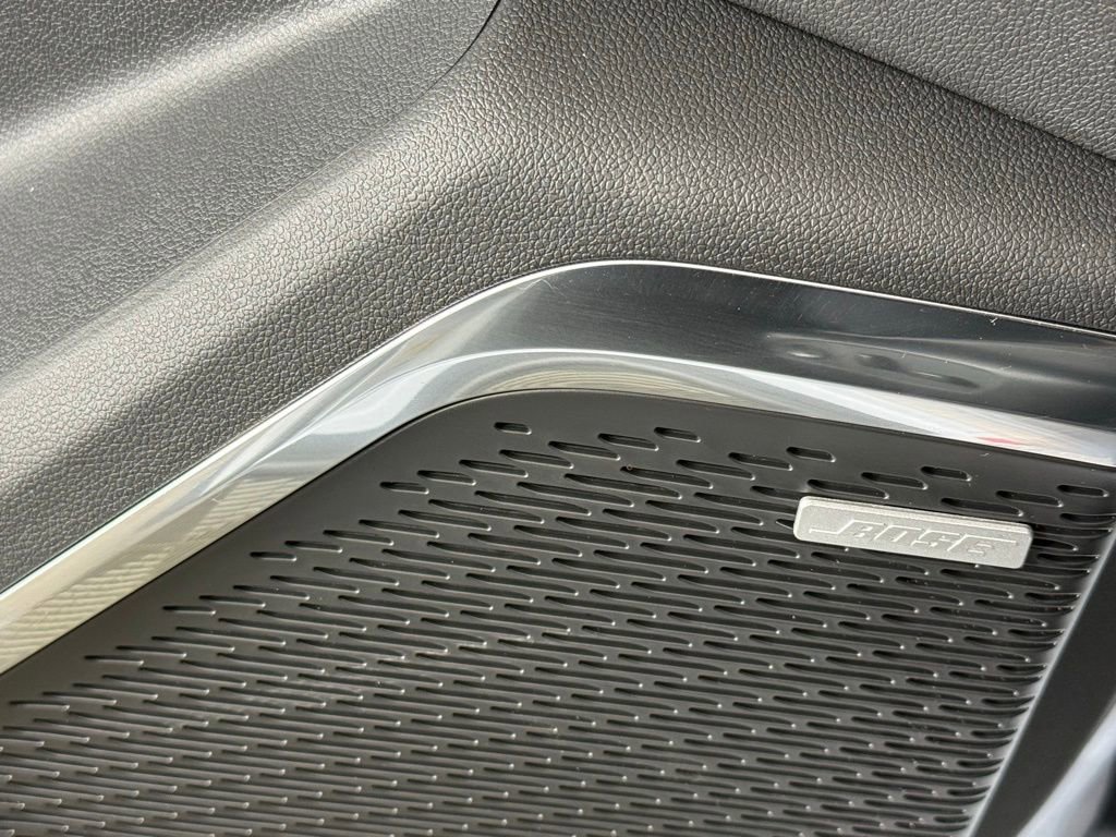 New 2026 Chevrolet Traverse High Country w/ LPO, Floor Liner Package image 21