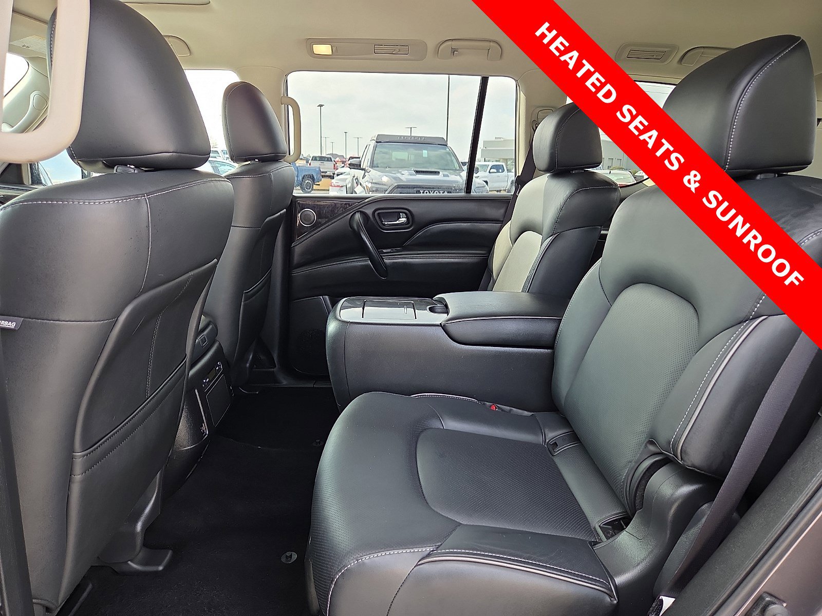Used 2024 INFINITI QX80 Luxe image 11