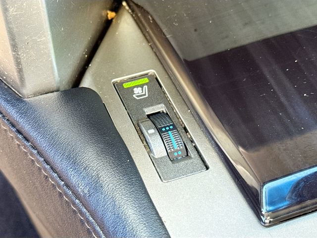 Used 2010 Lexus GX 460 image 21