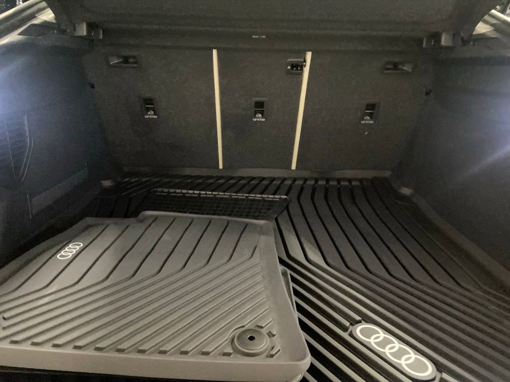 New 2025 Audi A5 2.0T Prestige image 6