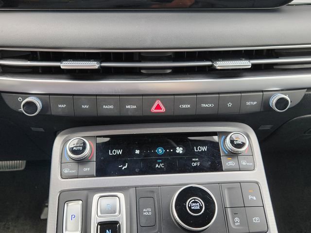 Used 2024 Hyundai Palisade Calligraphy image 19
