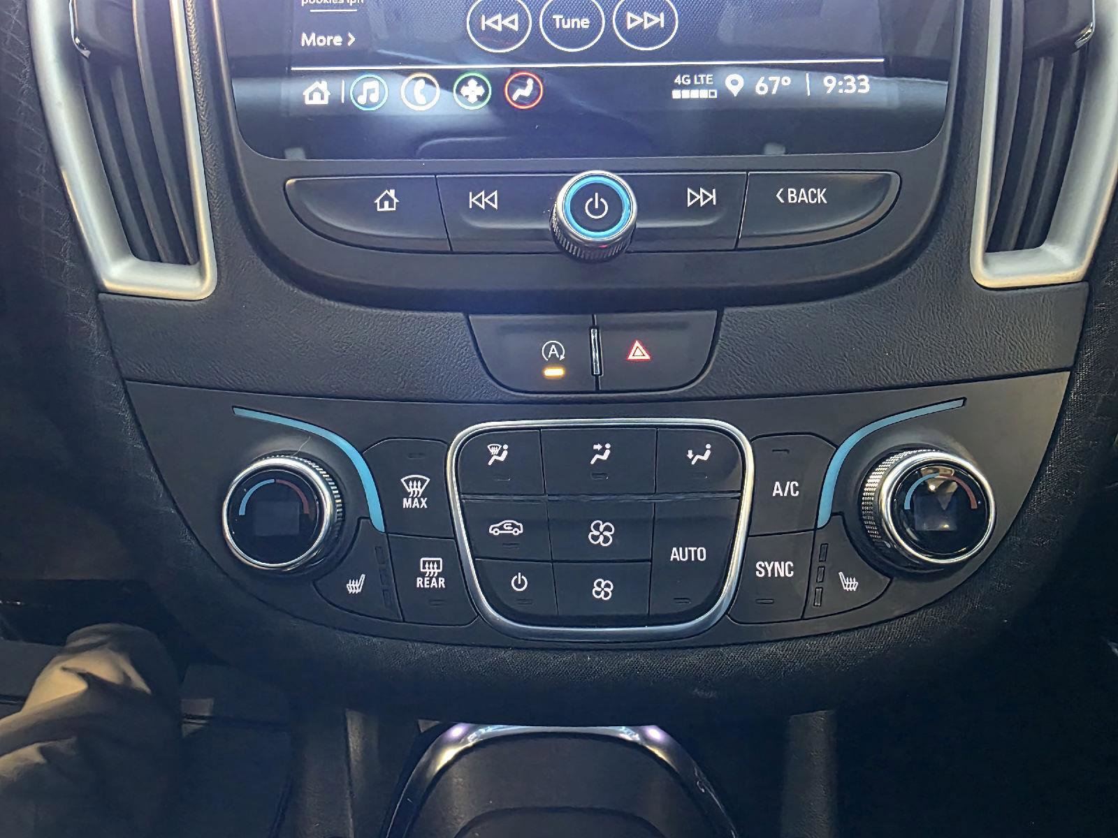 Used 2024 Chevrolet Malibu LT image 19