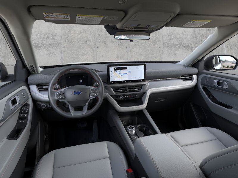 Used 2026 Ford Explorer Active w/ Active Comfort Package AWD/4WD image 9