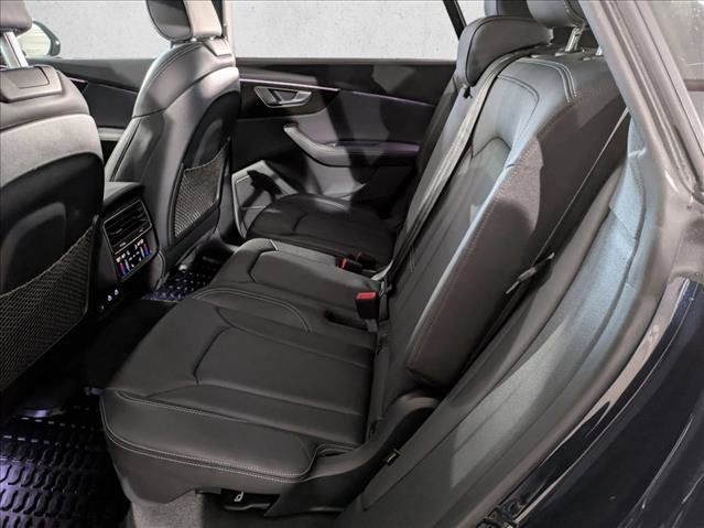 Used 2024 Audi Q8 Prestige w/ Prestige Package AWD/4WD image 25