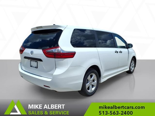 Used 2020 Toyota Sienna L FWD image 7
