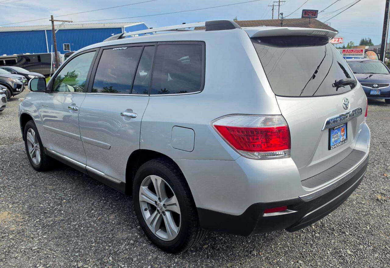 Used 2013 Toyota Highlander Limited AWD/4WD image 5