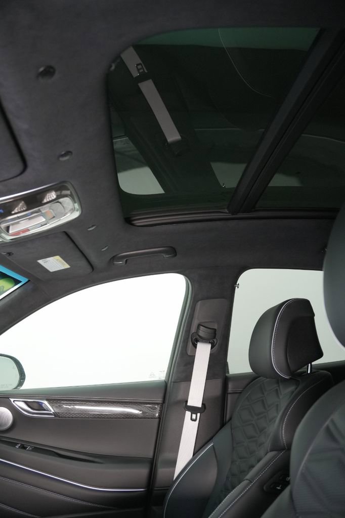 New 2025 Genesis GV80 3.5T e-SC image 26