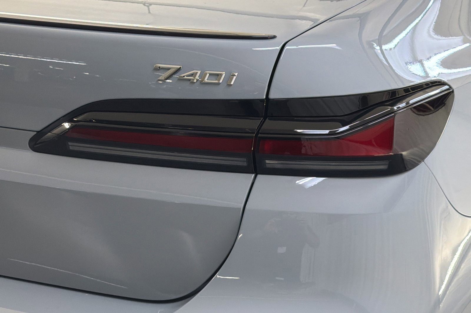 New 2026 BMW 740i w/ Premium Package image 13