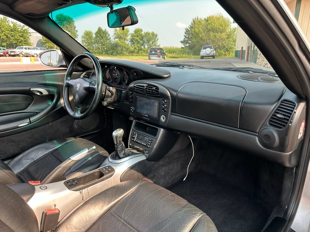 Used 2000 Porsche 911 Carrera RWD image 28