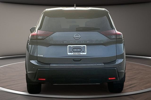 Certified 2026 Nissan Rogue SV FWD image 4