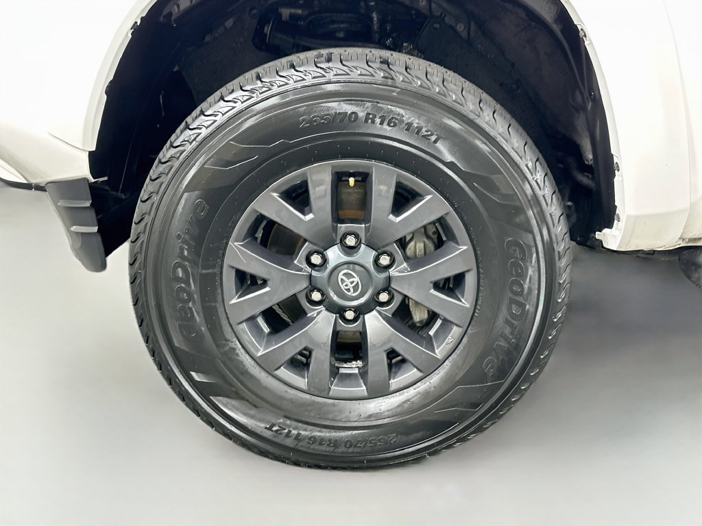 Certified 2023 Toyota Tacoma SR5 RWD image 29