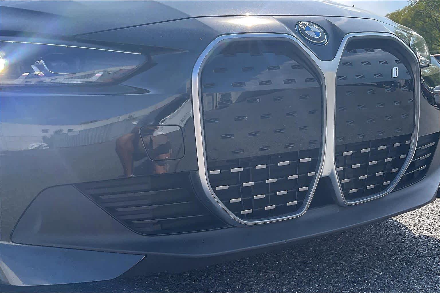 Certified 2023 BMW i4 eDrive35 w/ Premium Package RWD image 29