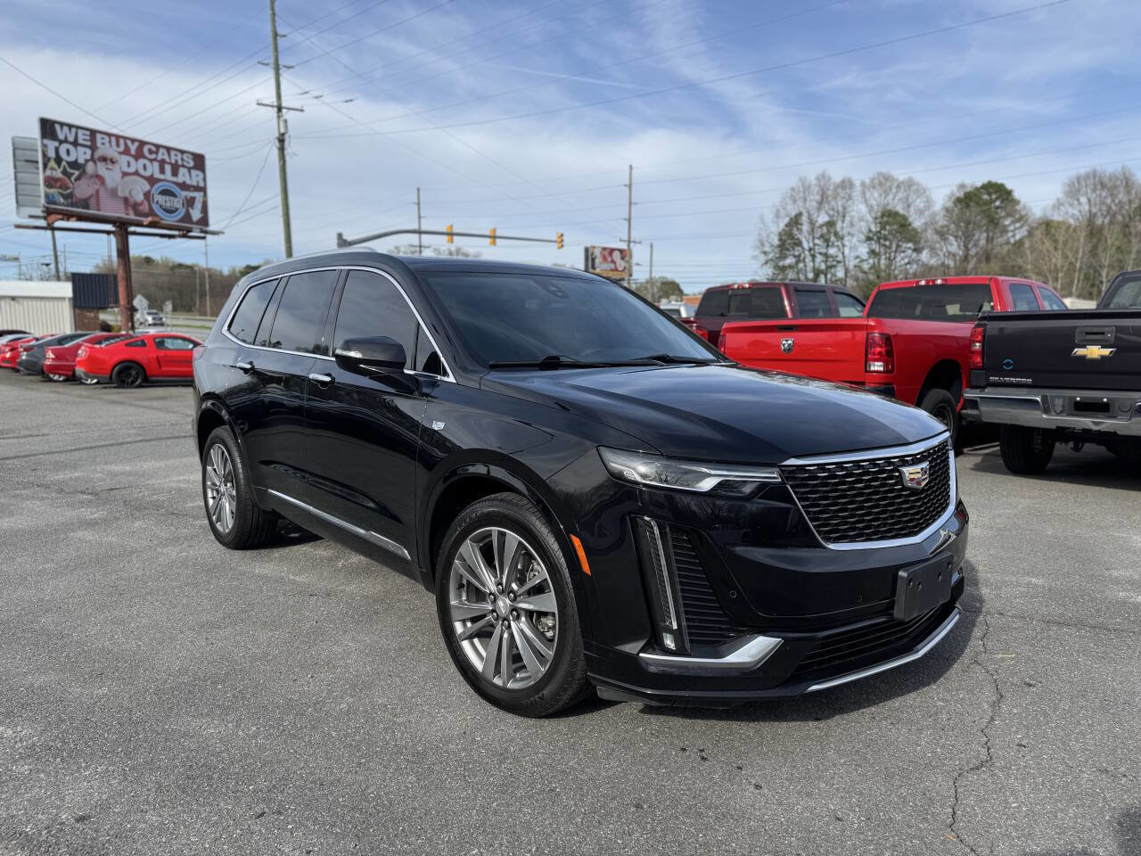 Used 2022 Cadillac XT6 Premium Luxury image 4