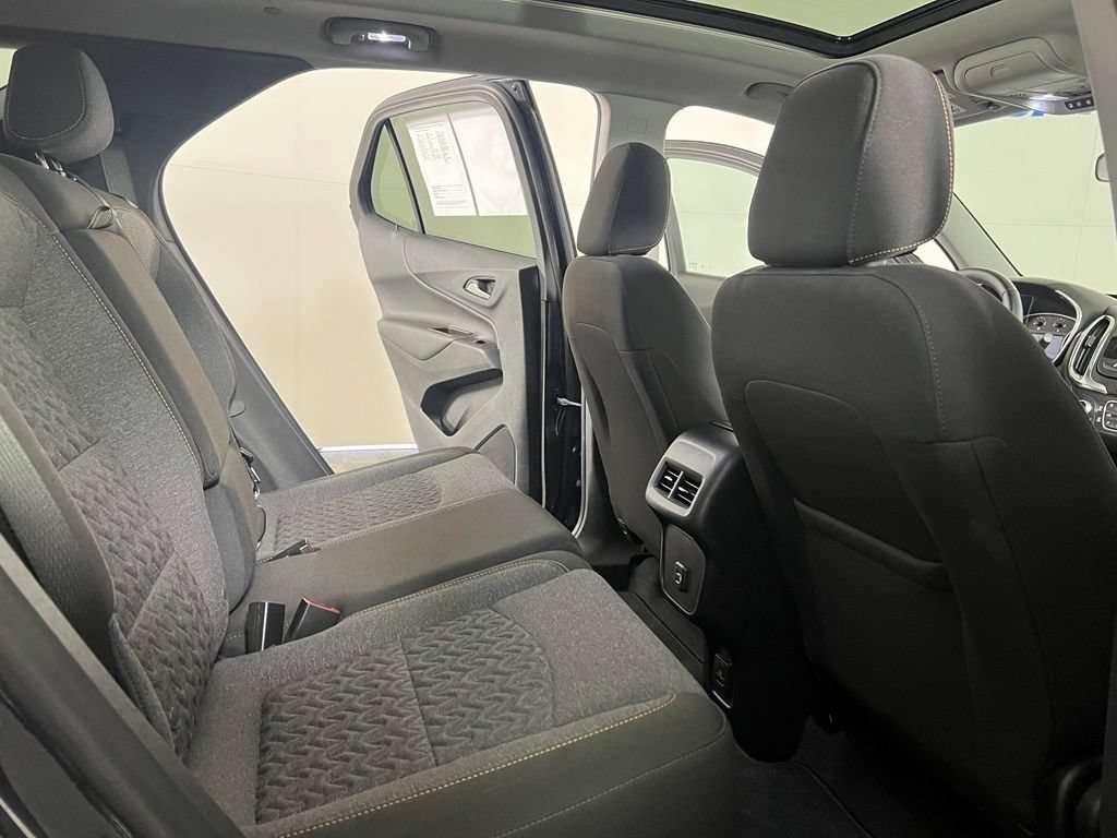Certified 2023 Chevrolet Equinox LT AWD/4WD image 13