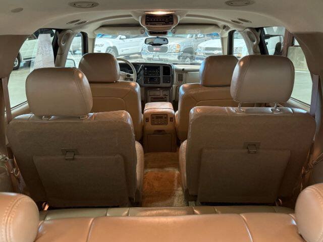 Used 2003 GMC Yukon XL Denali AWD/4WD image 40