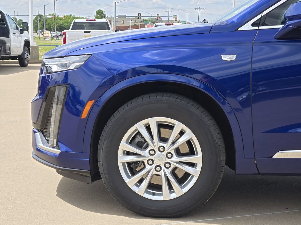 Used 2024 Cadillac XT6 Luxury w/ LPO, Floor Liner Package AWD/4WD image 30