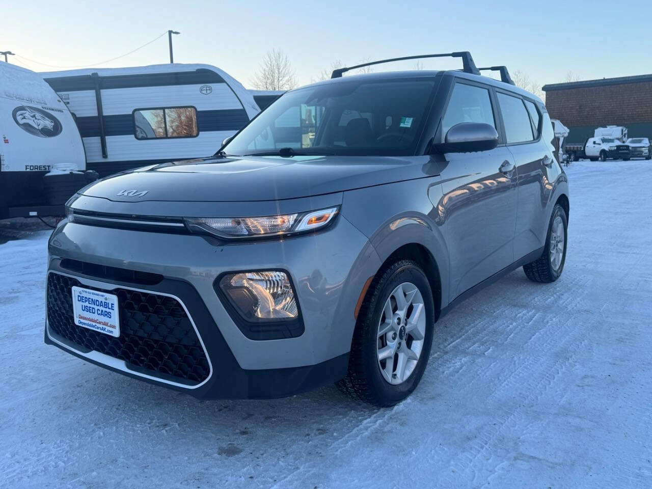 Used 2022 Kia Soul LX w/ Technology Package image 1