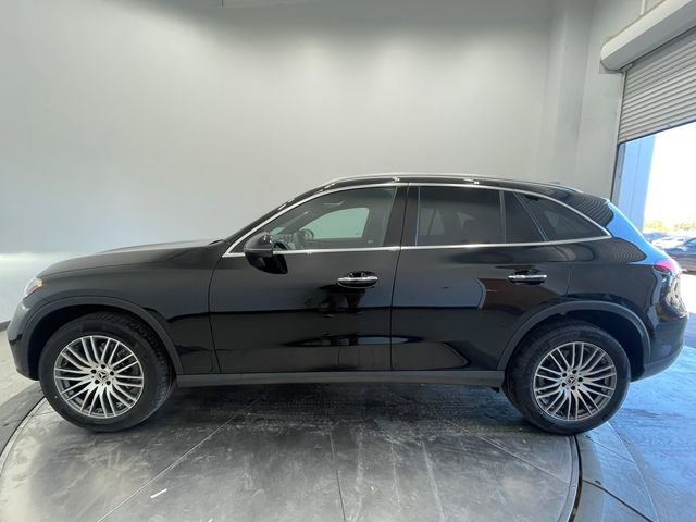 New 2026 Mercedes-Benz GLC 300 image 16
