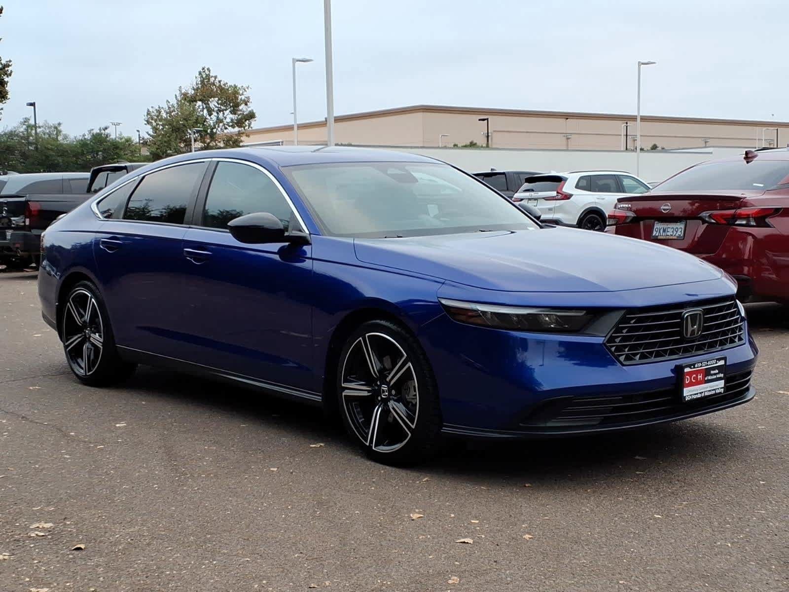Used 2024 Honda Accord Sport image 3