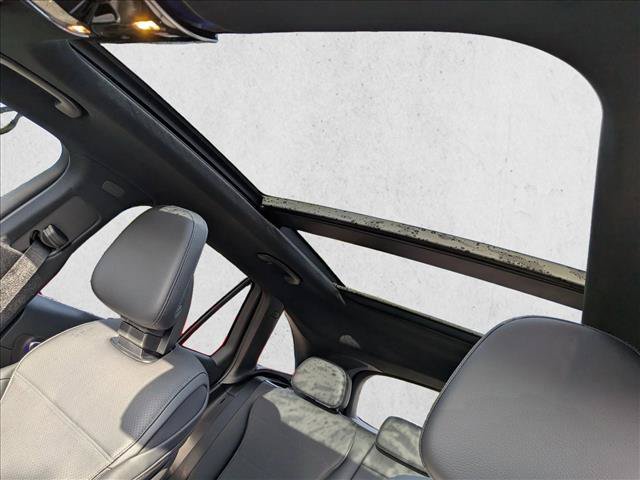 Used 2025 Mercedes-Benz GLC 300 image 15