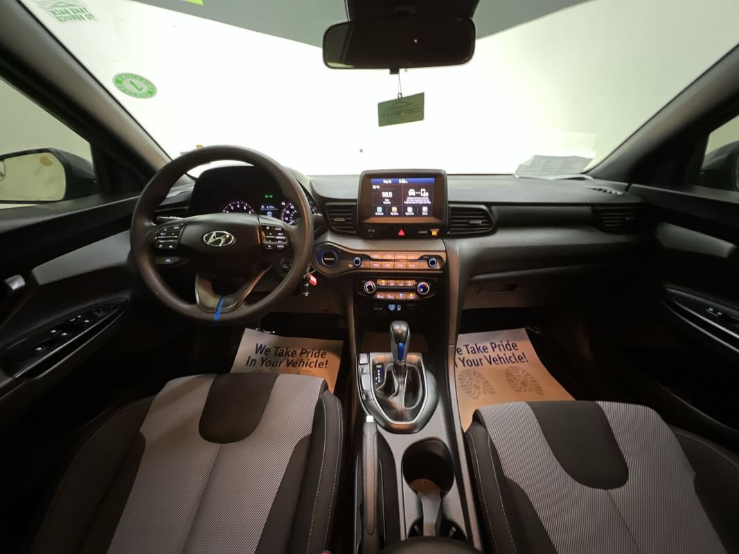 Used 2019 Hyundai Veloster 2.0 FWD image 18