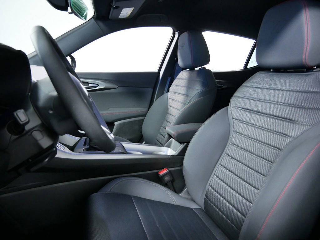 Used 2024 Dodge Hornet GT w/ GT Blacktop Package image 34