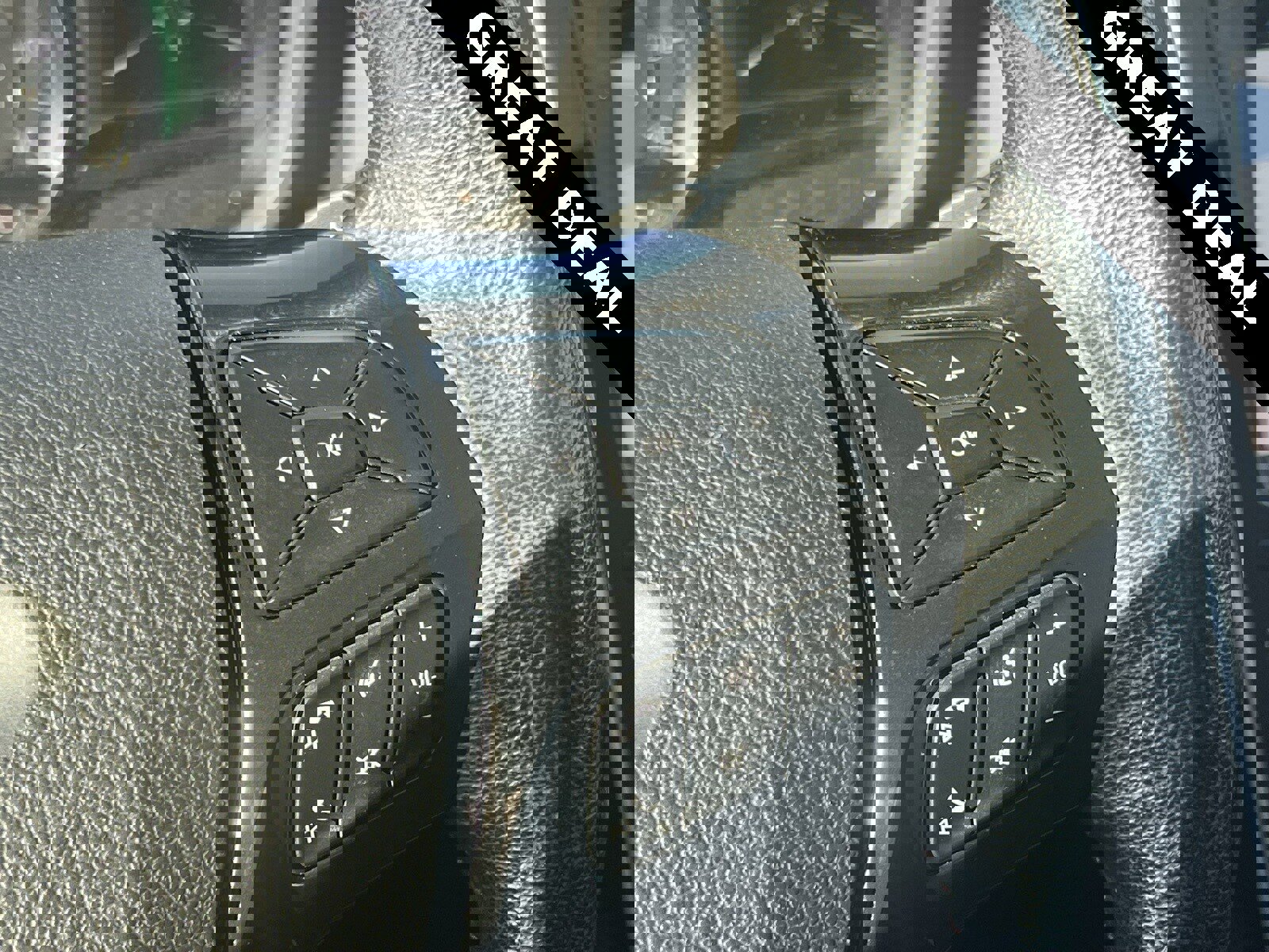 Used 2018 Ford Explorer Sport image 32