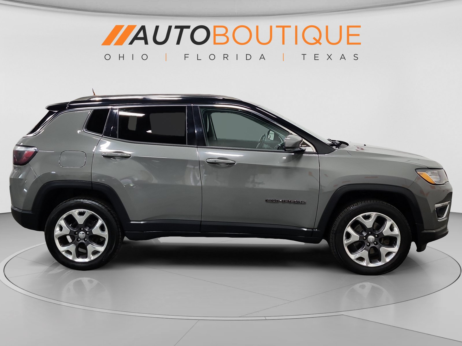 Used 2019 Jeep Compass Limited AWD/4WD image 6