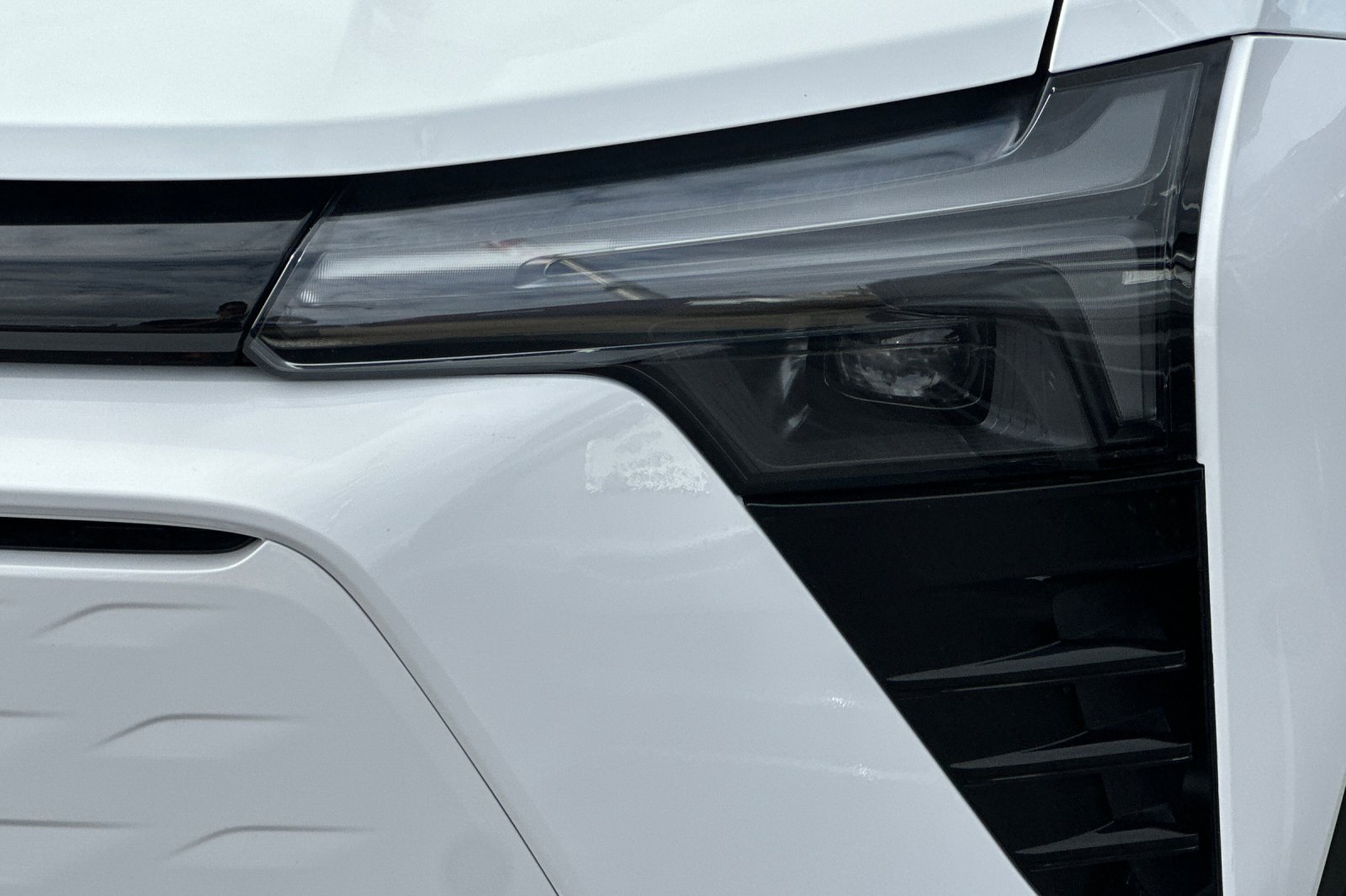 Used 2024 Chevrolet Blazer EV LT AWD/4WD image 48