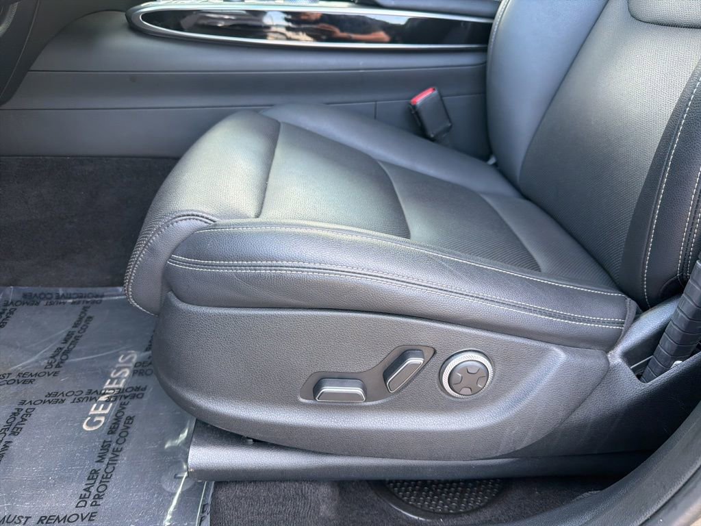 Used 2025 Genesis GV70 2.5T image 15