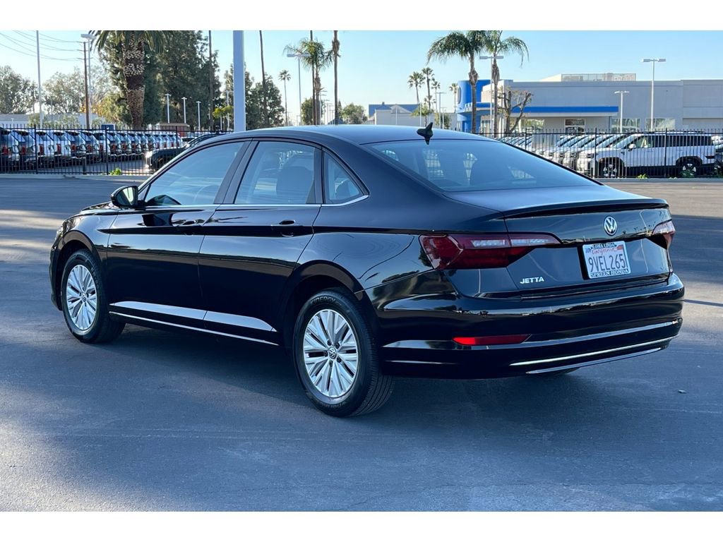 Used 2020 Volkswagen Jetta S w/ Driver Assistance Package image 3