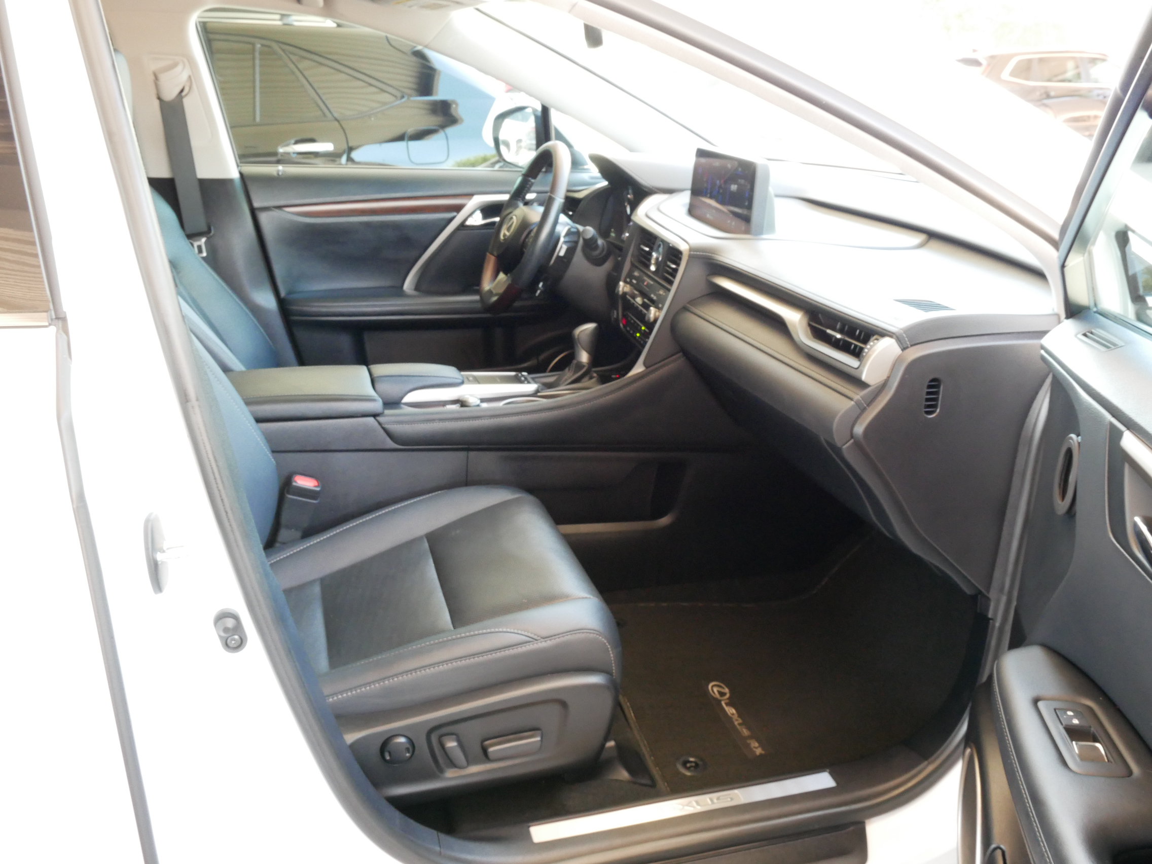 Certified 2021 Lexus RX 350 FWD w/ Premium Package image 10