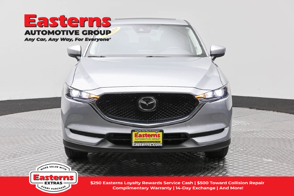 Used 2018 MAZDA CX-5 Touring w/ Preferred Equipment Package AWD/4WD image 3