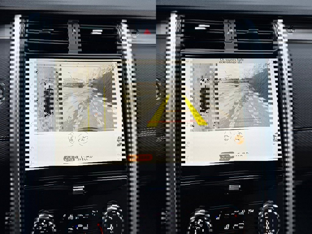 New 2026 Land Rover Discovery Limited Edition image 27