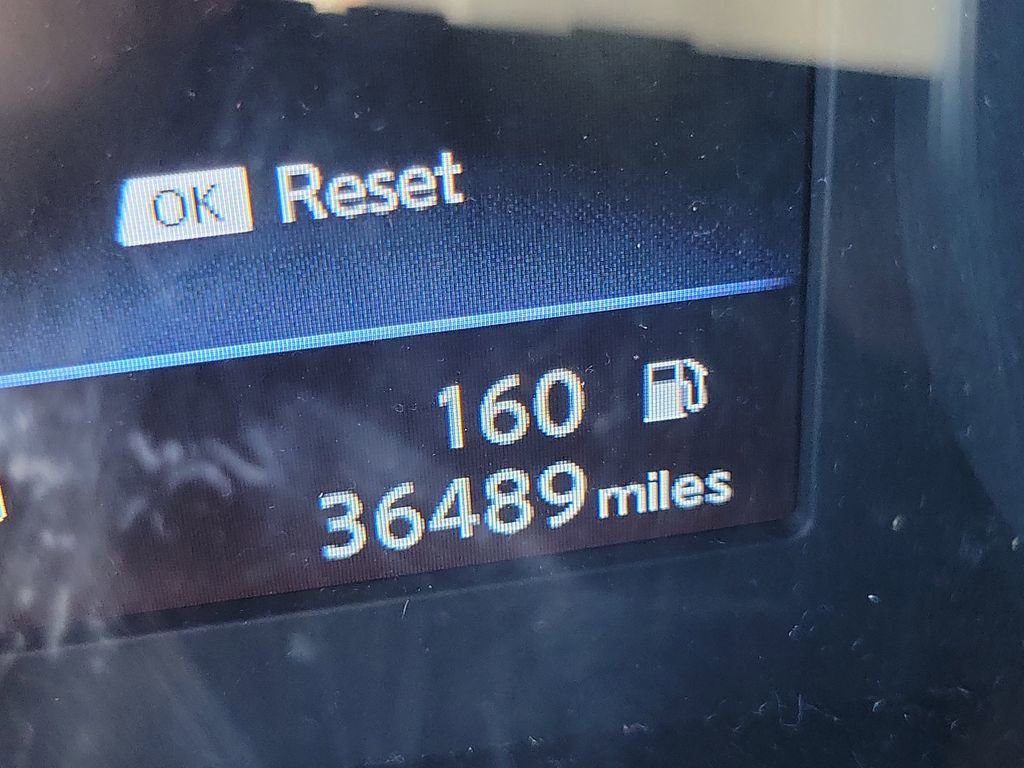 Used 2020 Nissan Rogue Sport S image 24