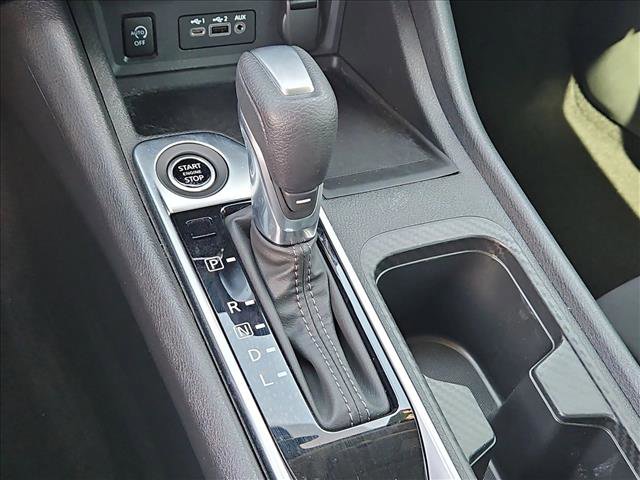 Used 2024 Nissan Sentra SV FWD image 16