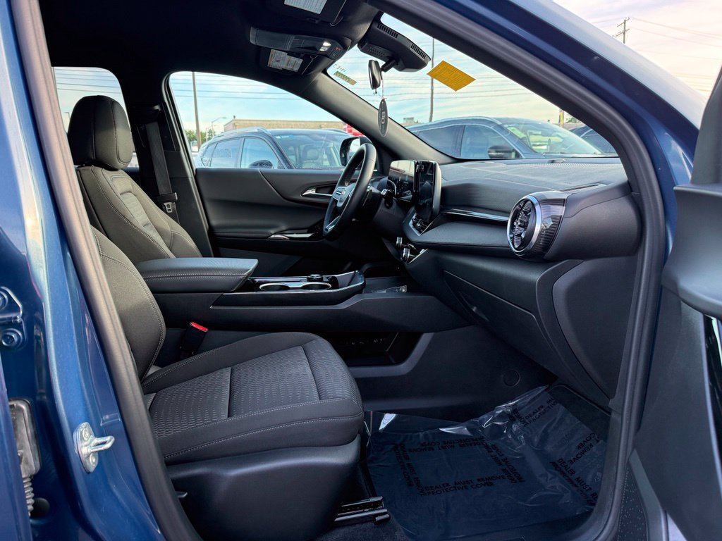 Used 2026 Chevrolet Equinox LT AWD/4WD image 53