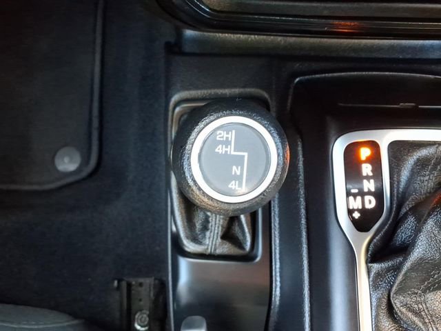 Used 2020 Jeep Wrangler Sport image 16