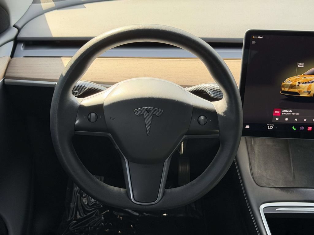 Used 2024 Tesla Model Y Long Range AWD/4WD image 21